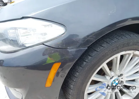 2013 BMW 535I xDrive z USA, uszkodzony, nr VIN WBAFU7C5XDDU74578